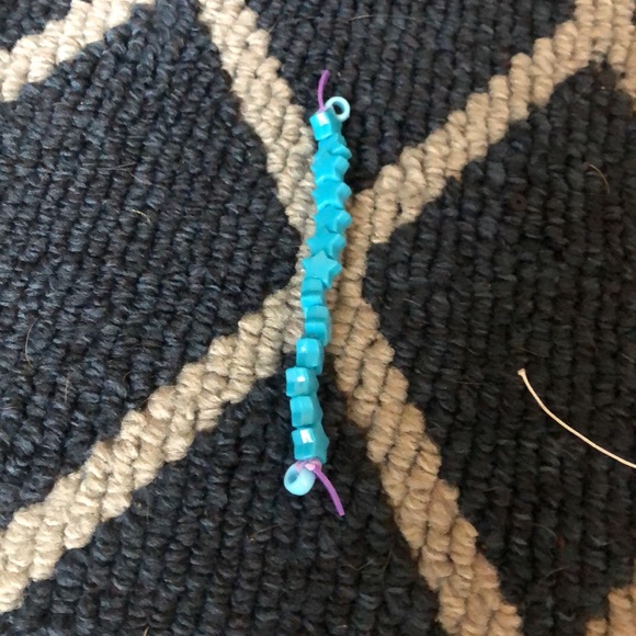 Bracelets - Picture 15 of 17